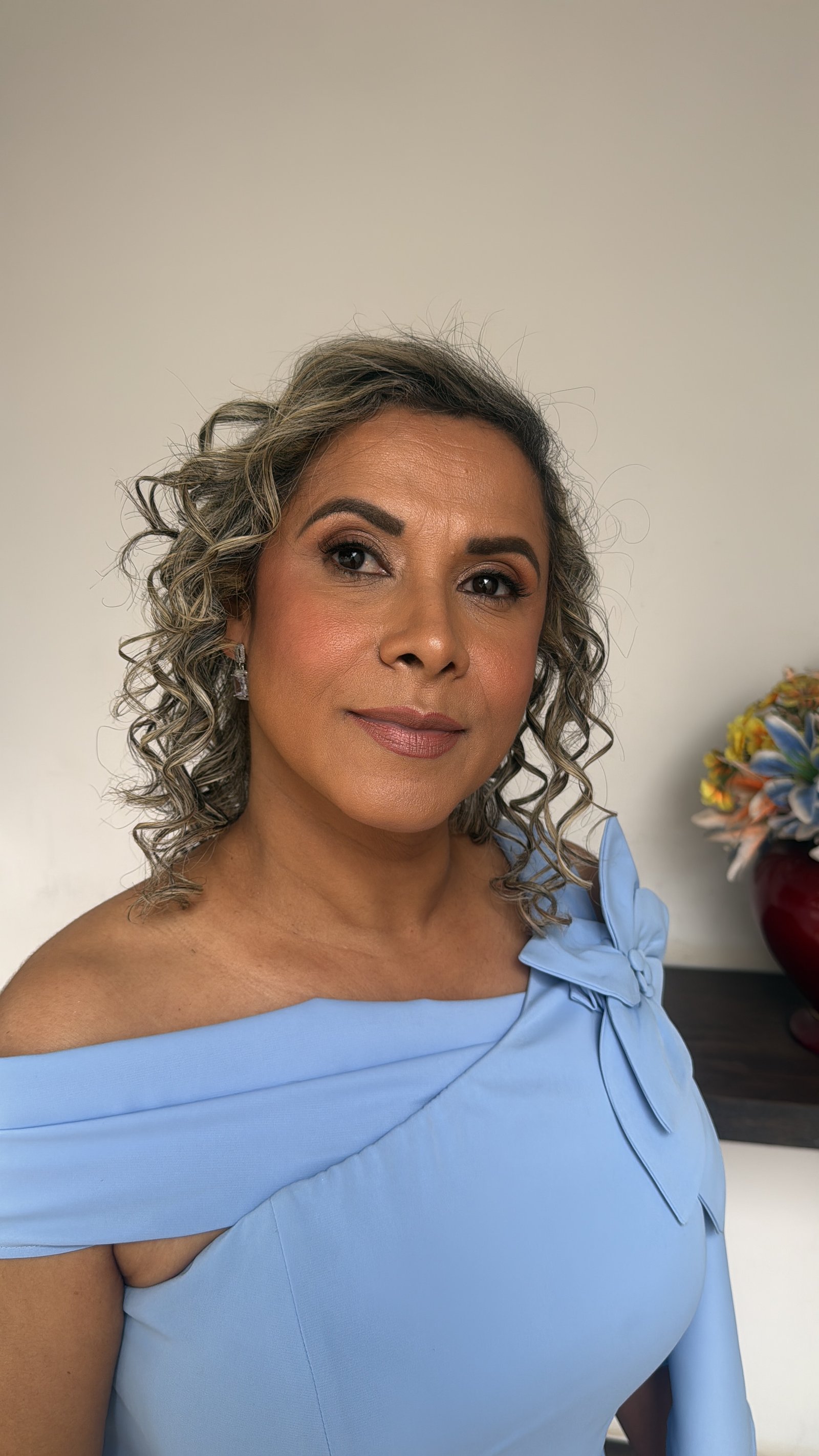 Maquiagem e Penteado